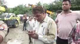 Building collapses leaving eight dead in India