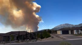 US: Davis Fire Burns South Of Reno Triggering Widespread Evacuations 5