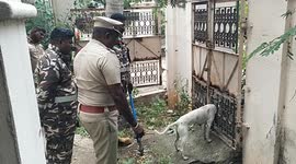 Indian firefighters use bolt cutters to free dog with head stuck in metal gate