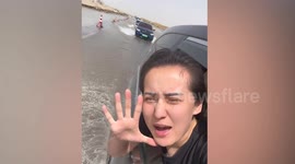 Melting glaciers and heavy rain flood desert in China