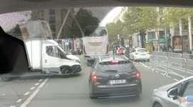 Right of way violation. Delivery truck in Paris , Boulevard Haussmann, France. 9 sept 2024