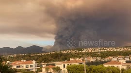 US: Evacuation Orders Issued As Airport Fire Grows Rapidly In Orange County, California 2
