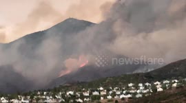 US: Evacuation Orders Issued As Airport Fire Grows Rapidly In Orange County, California 6