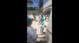 Fans chant 'free Tyreek' at Hard Rock Stadium after Tyreek Hill's arrest