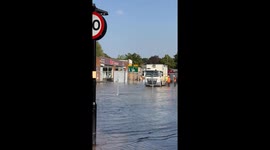 Burst water pipe turns Stratford Road into a river, causing shop closures in Birmingham