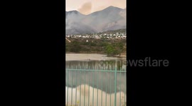 US: Evacuation Orders Issued As Airport Fire Grows Rapidly In Orange County, California 16