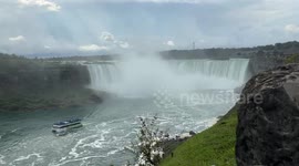 Canada: View of the Niagara Falls in Ontario