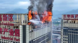World's largest high-rise fire fighting drill in southern China