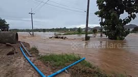 Rescue teams evacuate residents from floods in northern Thailand
