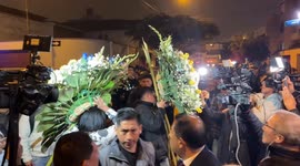 Peru: The former president of Peru, Alberto Fujimori, dies at 86, supporters come to the outside of his residence