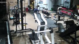 Gymgoer nearly crushed beneath 100-kilo barbell during bench press