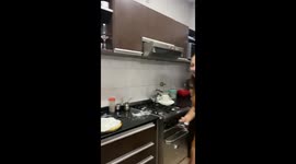 Blowtorch misfire causes scare while making lemon pie in Buenos Aires