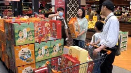 China: People Shop at A Supermarket in Fuyang