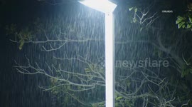 United States: Overnight Light Rain in Los Angeles