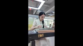 Foreign students celebrate Mid-Autumn Festival in China's Chongqing