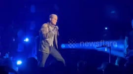 Jane's addiction band members fight onstage in Boston