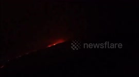 Spain: BRIF Laza Firefighters Engage in Direct Fire Attack in Chandrexa de Queixa, Ourense