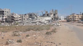 Gaza Strip: Israeli airstrikes cause large casualties in refugee camp in central Gaza