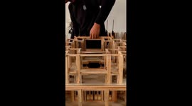 Chinese artist brings Yellow Crane Tower to life