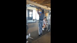 Gym-Goer Has Hydraulic Arms