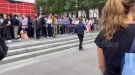 US: Customers Line Up For iPhone 16 Outside NYC Apple Store