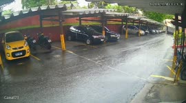 Car park roof collapses on 20 cars and two motorbikes