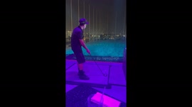 Golf ball hits player on the head in Las Vegas