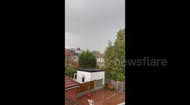 UK: Torrential rains continue for the third day in Ilford