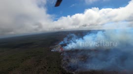 US: Kilauea's Lava Cascade Overflows Nāpau Crater in Spectacular Aerial Display