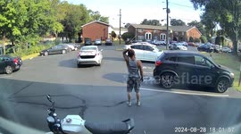 Would-Be Thief Tries to Fit Motorcycle in Trunk