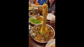 Levitating noodles leave restaurant visitors baffled
