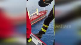 Italy: Dramatic Rescue Off the Coast of Nervi: Worker Airlifted After Inhaling Toxic Substances