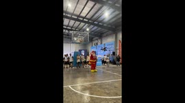 Jollibee makes perfect 3-point shot in Cainta, Rizal