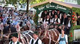 Munich beer festival Oktoberfest combines tradition with innovation: chief of Oktoberfest