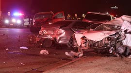 US, Bakersfield: Bakersfield At Least 1 Dead in Multi-Vehicle Crash