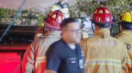 US, Los Angeles: Panorama City Woman Saved From Overturned Vehicle