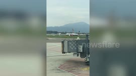 All tyres on Ryanair plane burst after