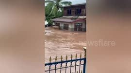 Flash floods cover first floor of homes as heavy rain returns to northern Thailand