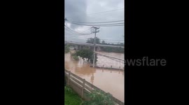 Thailand: Major Flooding Hits Chiang Mai Forcing Residents And Animals To Evacuate 2
