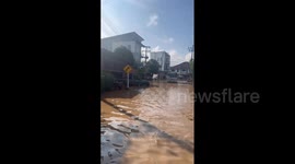 Thailand: Major Flooding Hits Chiang Mai Forcing Residents And Animals To Evacuate 8