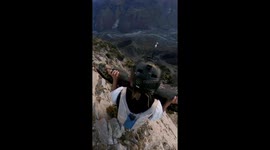 Daring wingsuiter performs incredible descent on real life magic carpet
