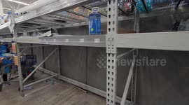 US: Market networks start running out of water on shelves