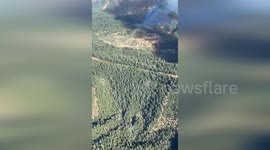 US: CAL Fire Aircraft's Heroic Dive into Dutch Fire's Smoke