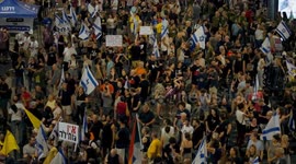 Israel: Israeli protesters call for ceasefire in anti-war demonstrations