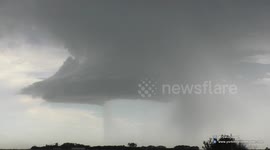 Beautiful Wall Cloud near Bienfait Sk. Canada 3:45 pm