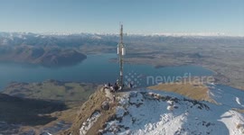 Stunning drone footage of Roy's peak in New Zeland