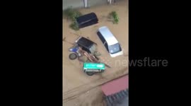 Torrential rainfalls cause huge floods in southern China