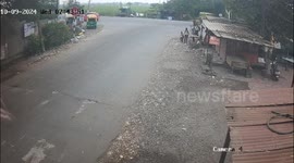 Triple Collision in Surat: Travel Bus Crashes Into School Bus and Auto, Major Accident Averted