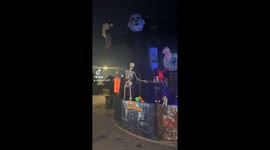 Handmade haunted house lights up Glasgow to raise money for charity