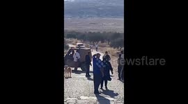 Palestine: Armed Israeli settlers attack farmers in the town of al-Mughayer, east of Ramallah, preventing them from harvesting olives